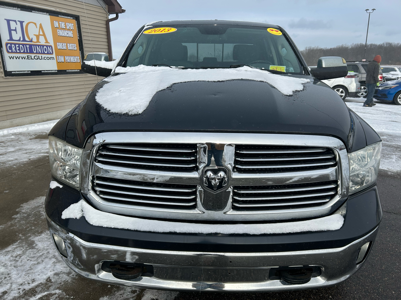 RAM 1500 SLT Crew Cab SWB 4WD 2013