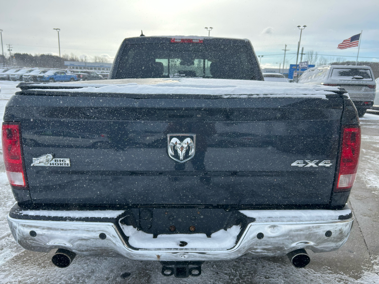 RAM 1500 SLT Crew Cab SWB 4WD 2013