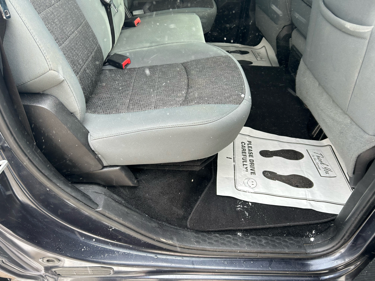 RAM 1500 SLT Crew Cab SWB 4WD 2013