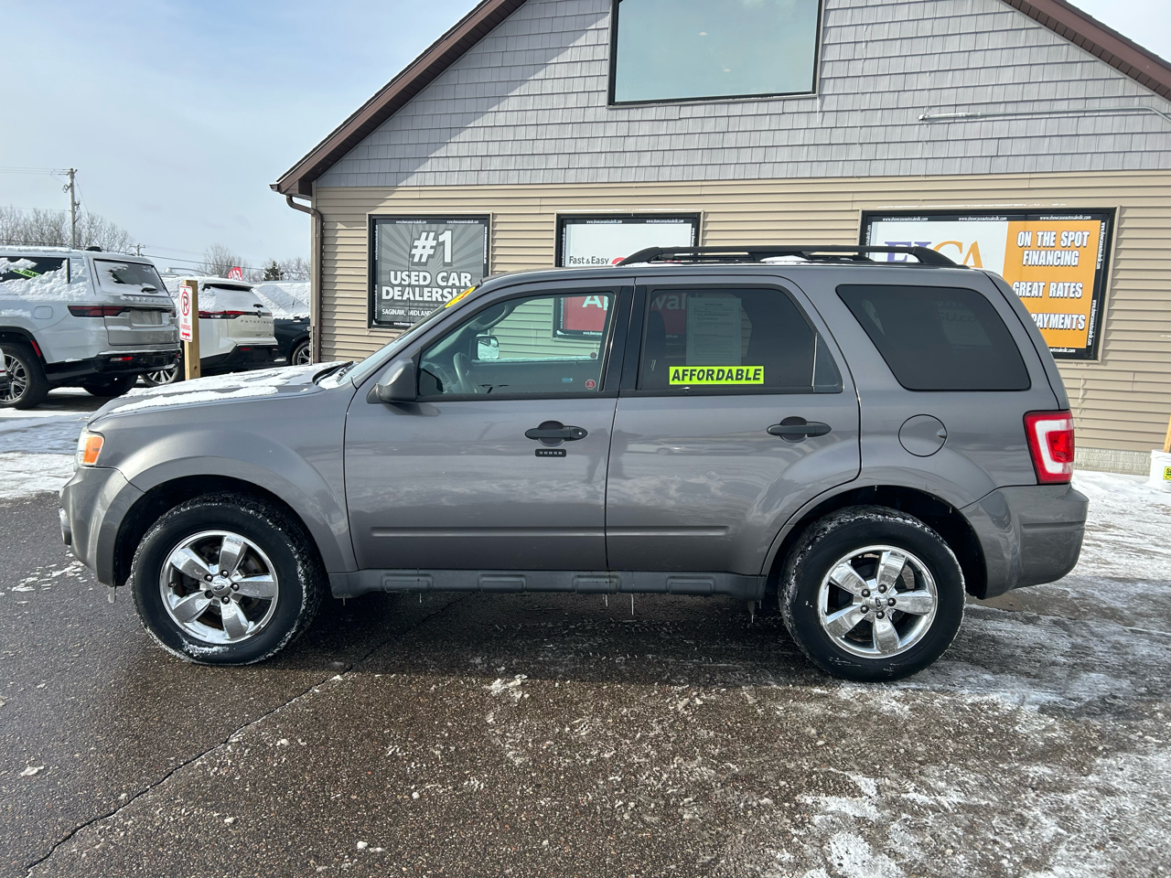 Ford Escape XLT FWD 2011