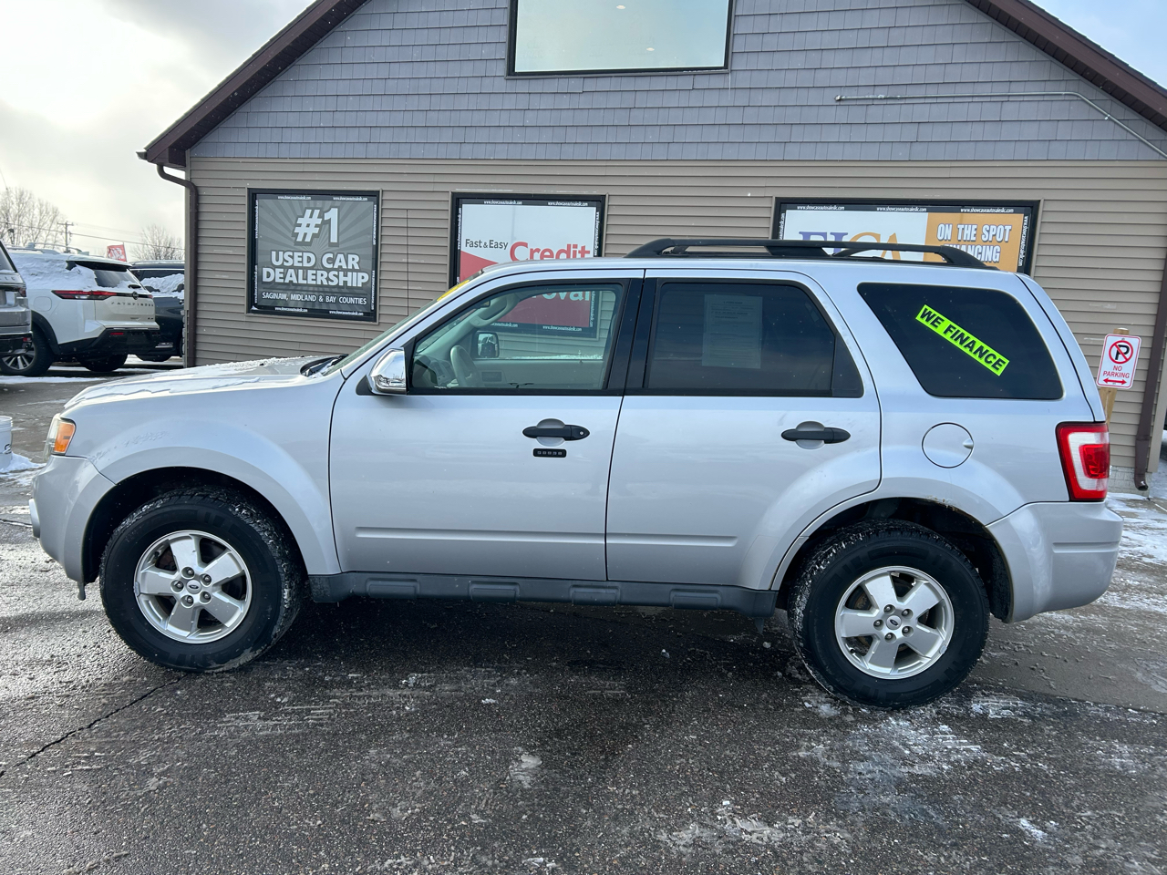Ford Escape XLT FWD 2011