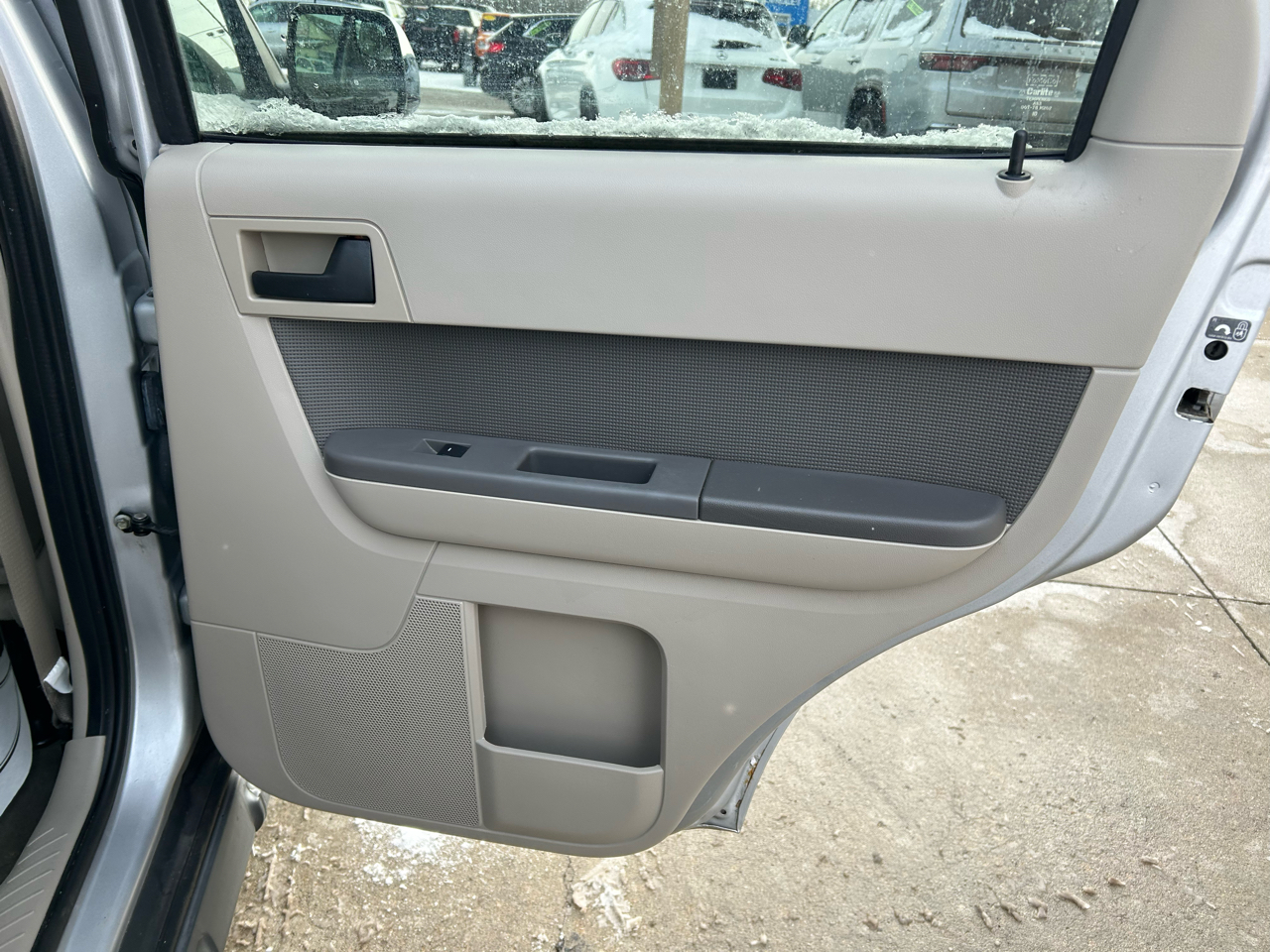 Ford Escape XLT FWD 2011