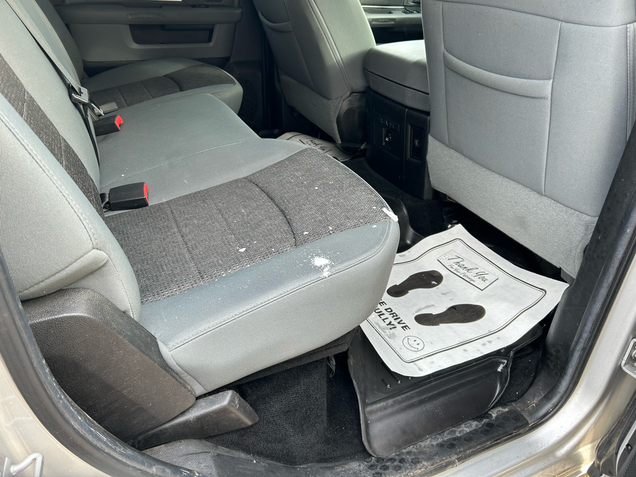 RAM 1500 SLT Crew Cab SWB 4WD 2013