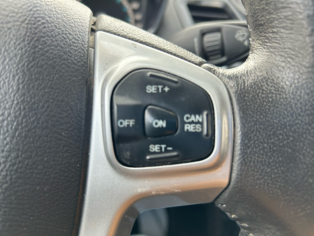 Ford Fiesta SE Hatchback 2014