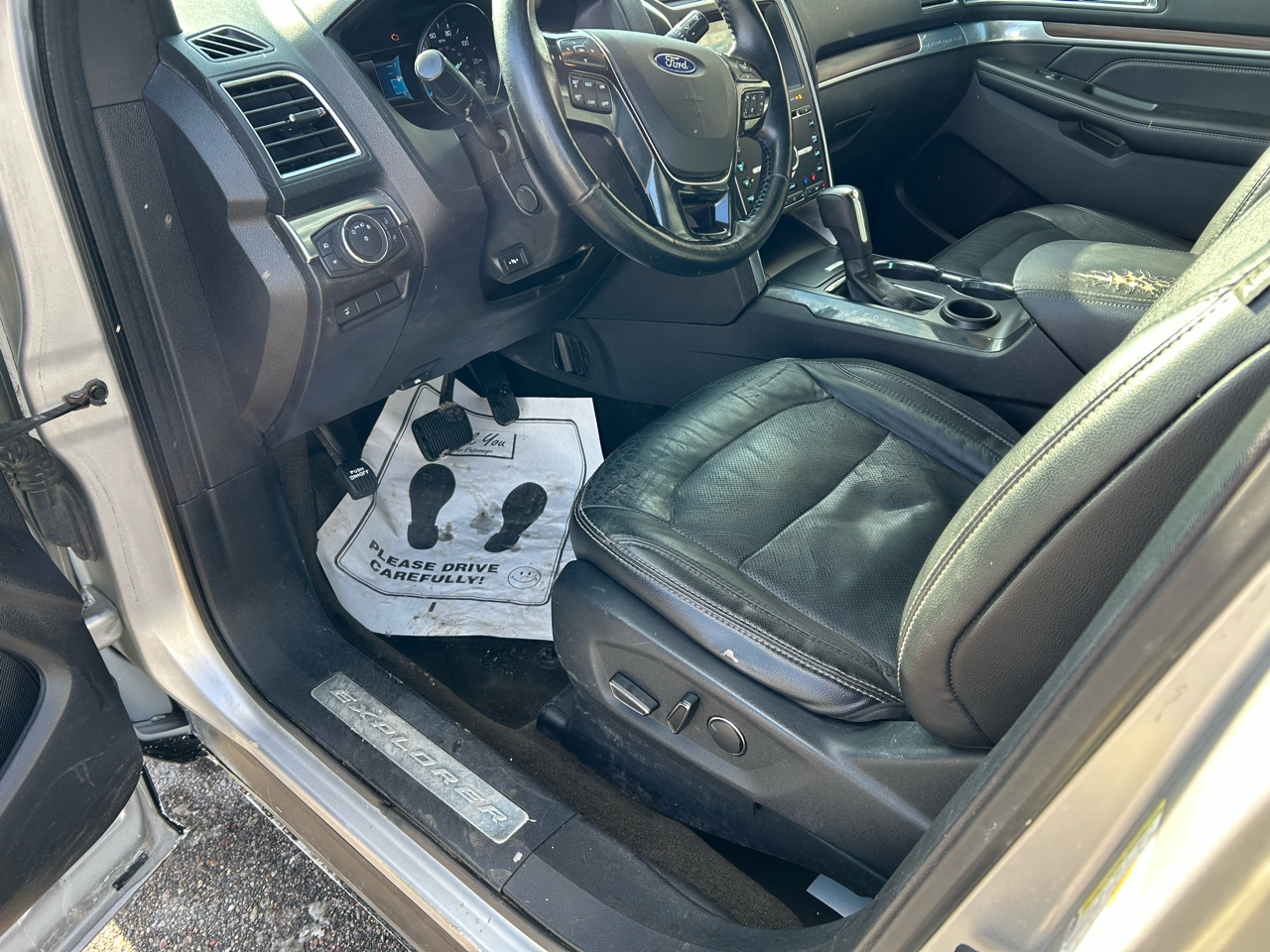 Ford Explorer Limited FWD 2017