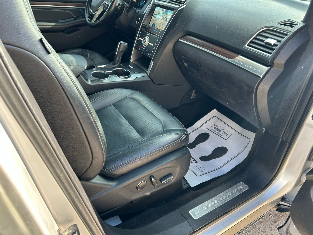 Ford Explorer Limited FWD 2017