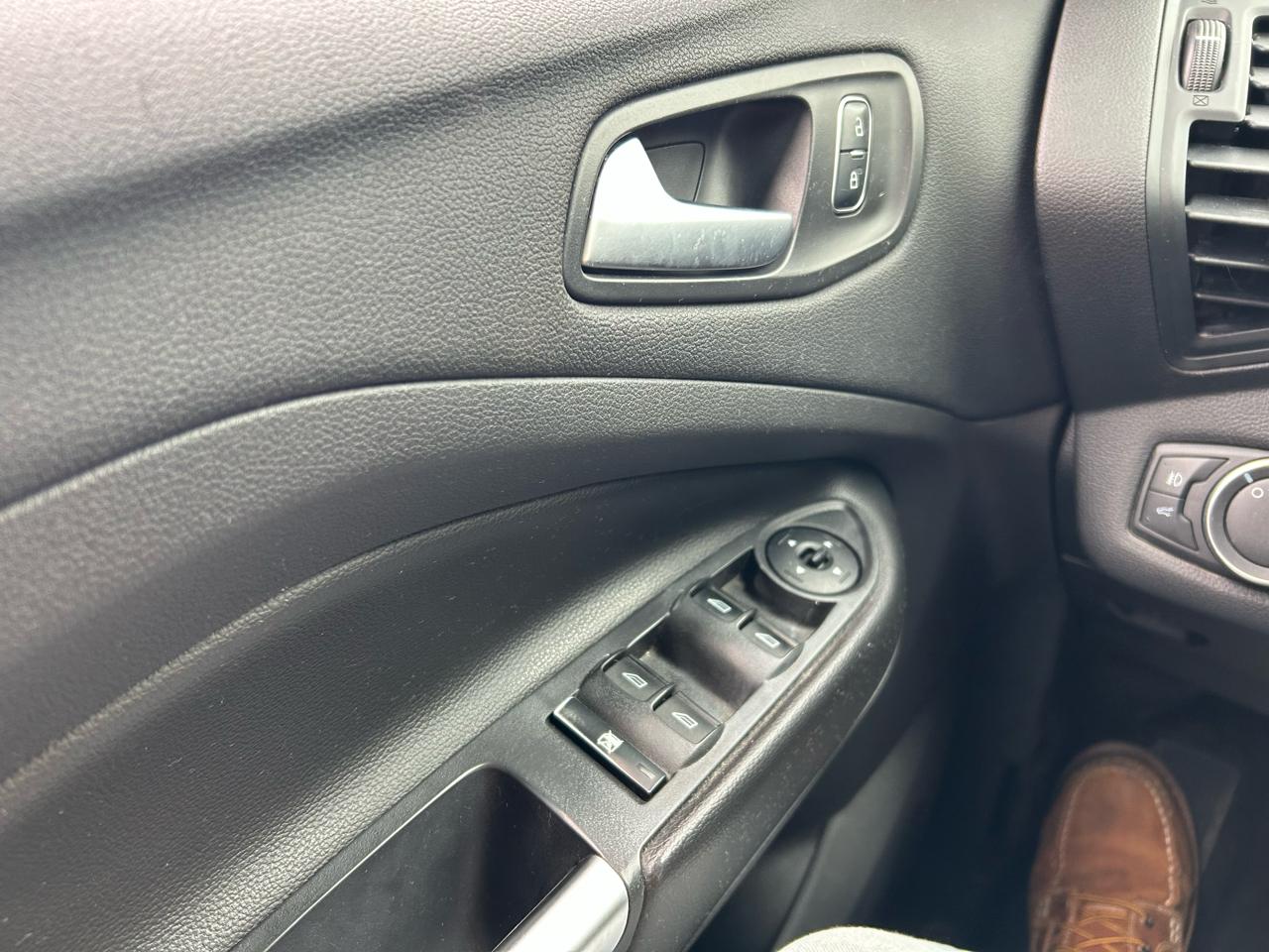 Ford Escape SE 4WD 2017