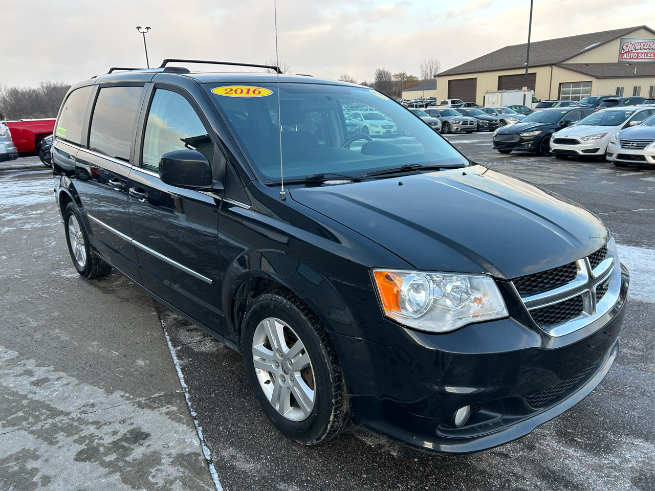 Dodge Grand Caravan Crew 2016