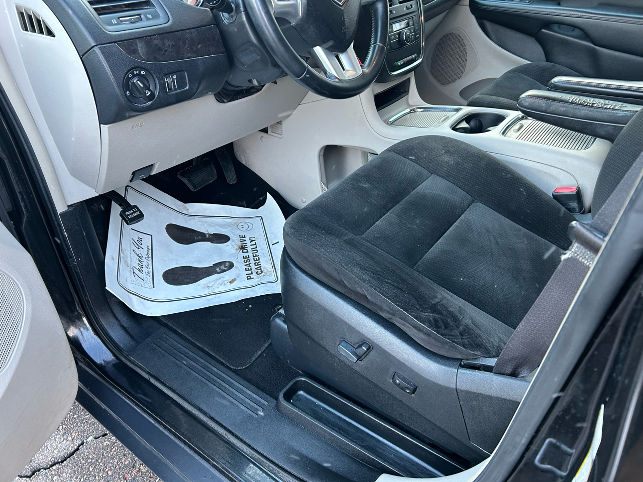 Dodge Grand Caravan Crew 2016