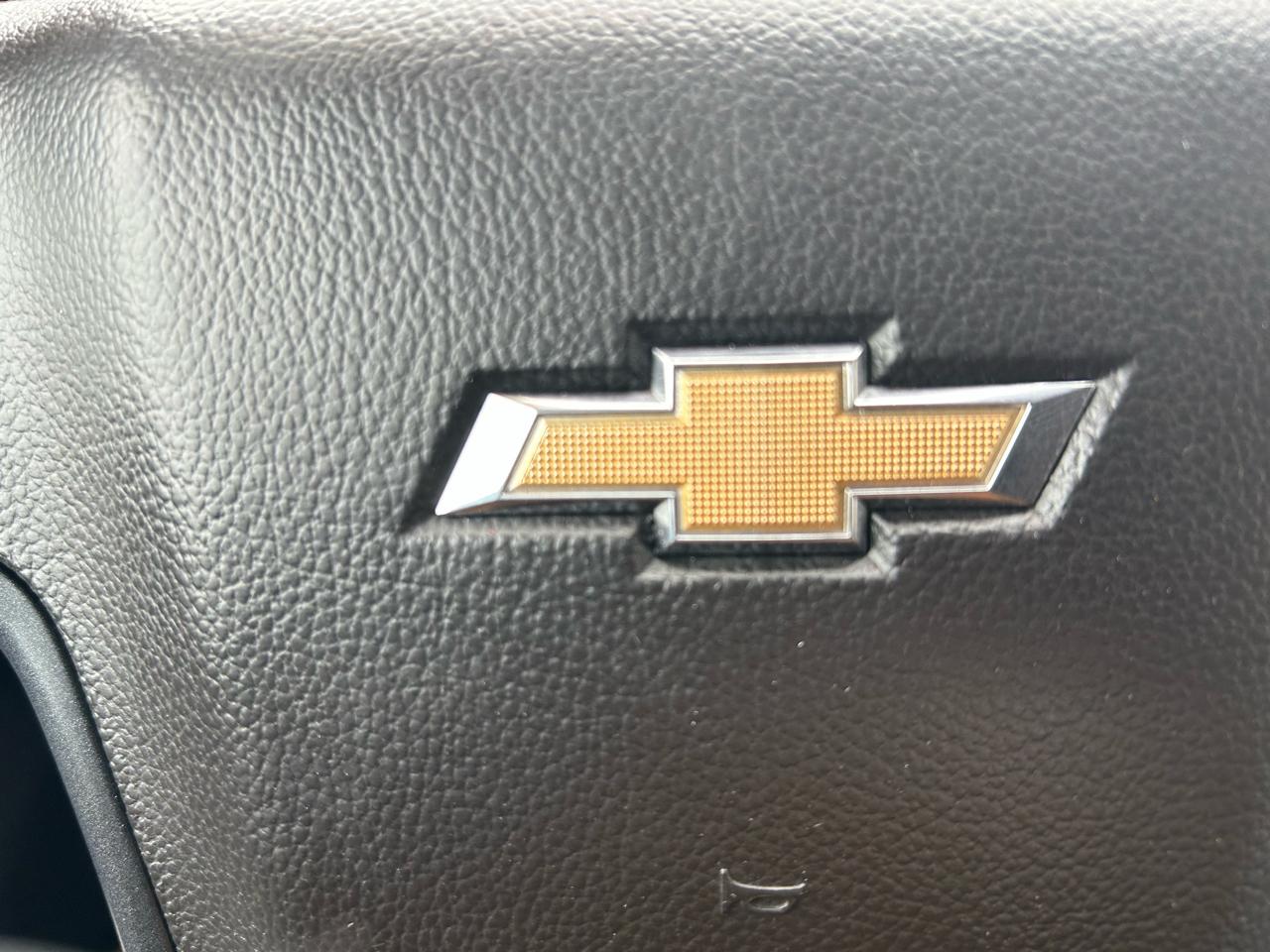 Chevrolet Silverado 3500HD Work Truck Crew Cab 4WD 2017