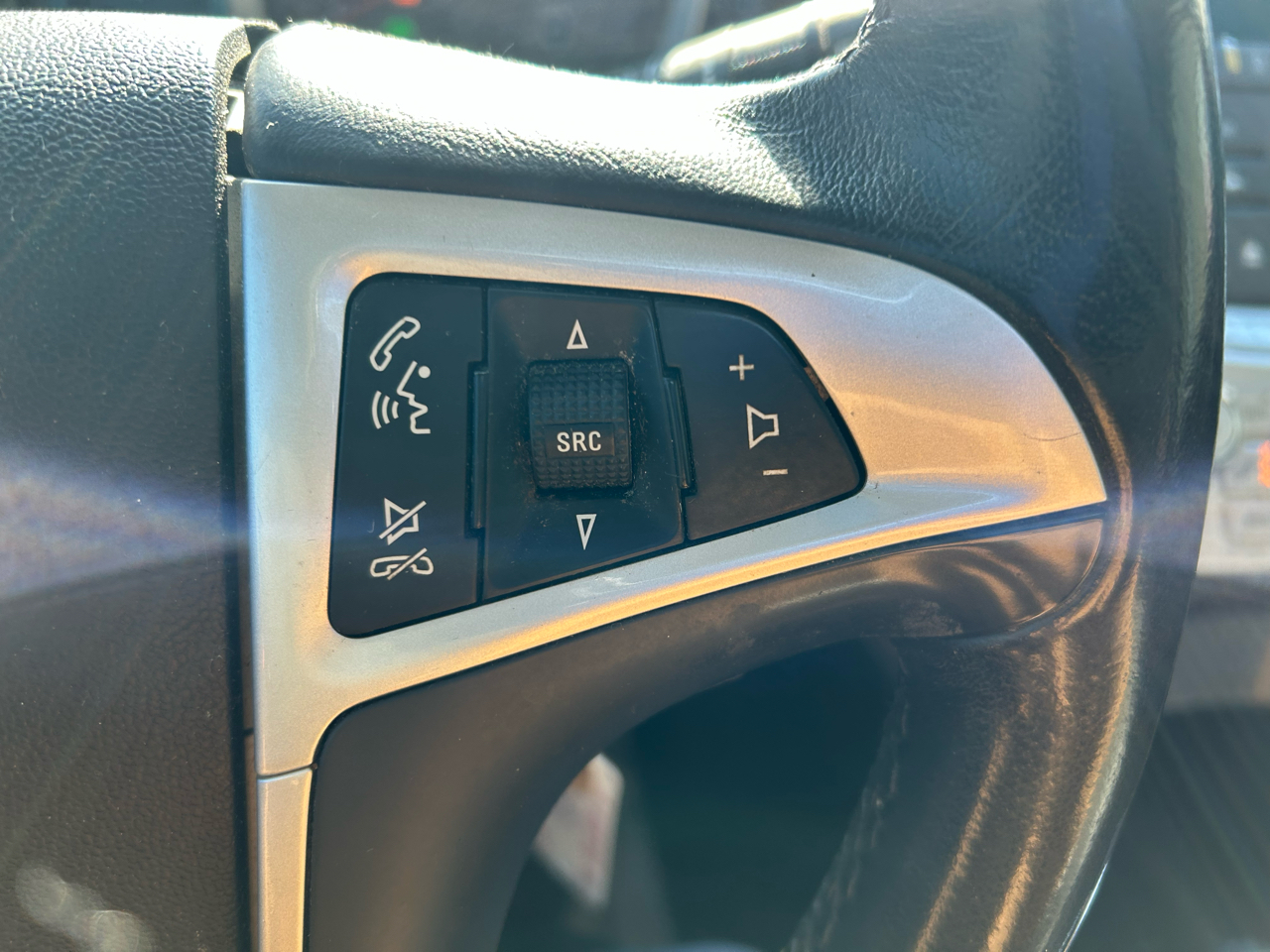 Chevrolet Equinox 2LT 2WD 2011