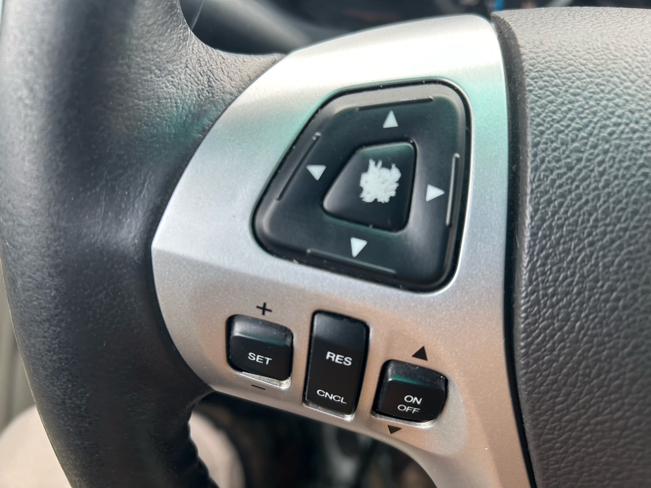 Ford Explorer XLT FWD 2015