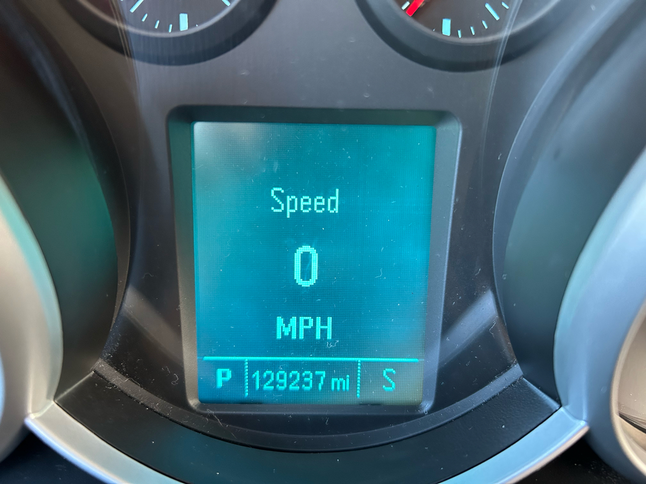 Chevrolet Cruze 1LT 2012