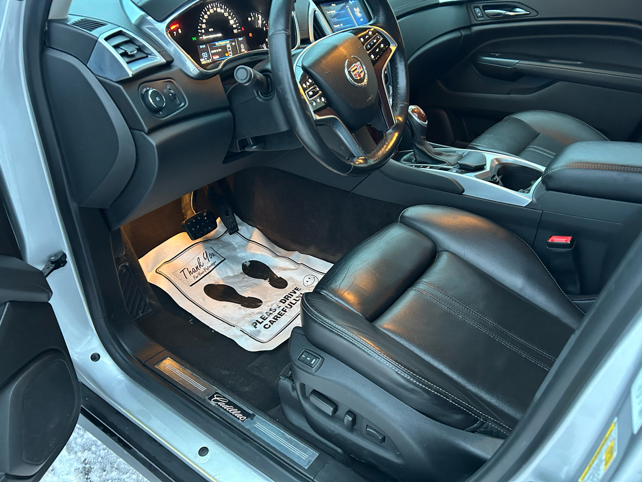 Cadillac SRX AWD Performance Collection 2013