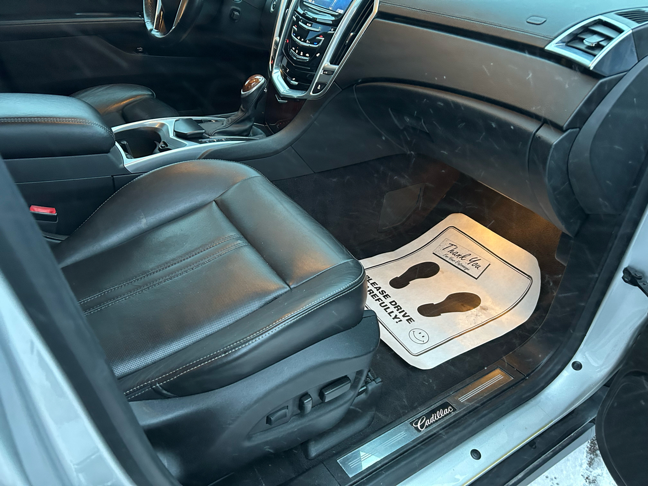 Cadillac SRX AWD Performance Collection 2013