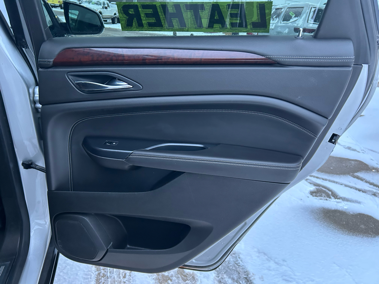 Cadillac SRX AWD Performance Collection 2013