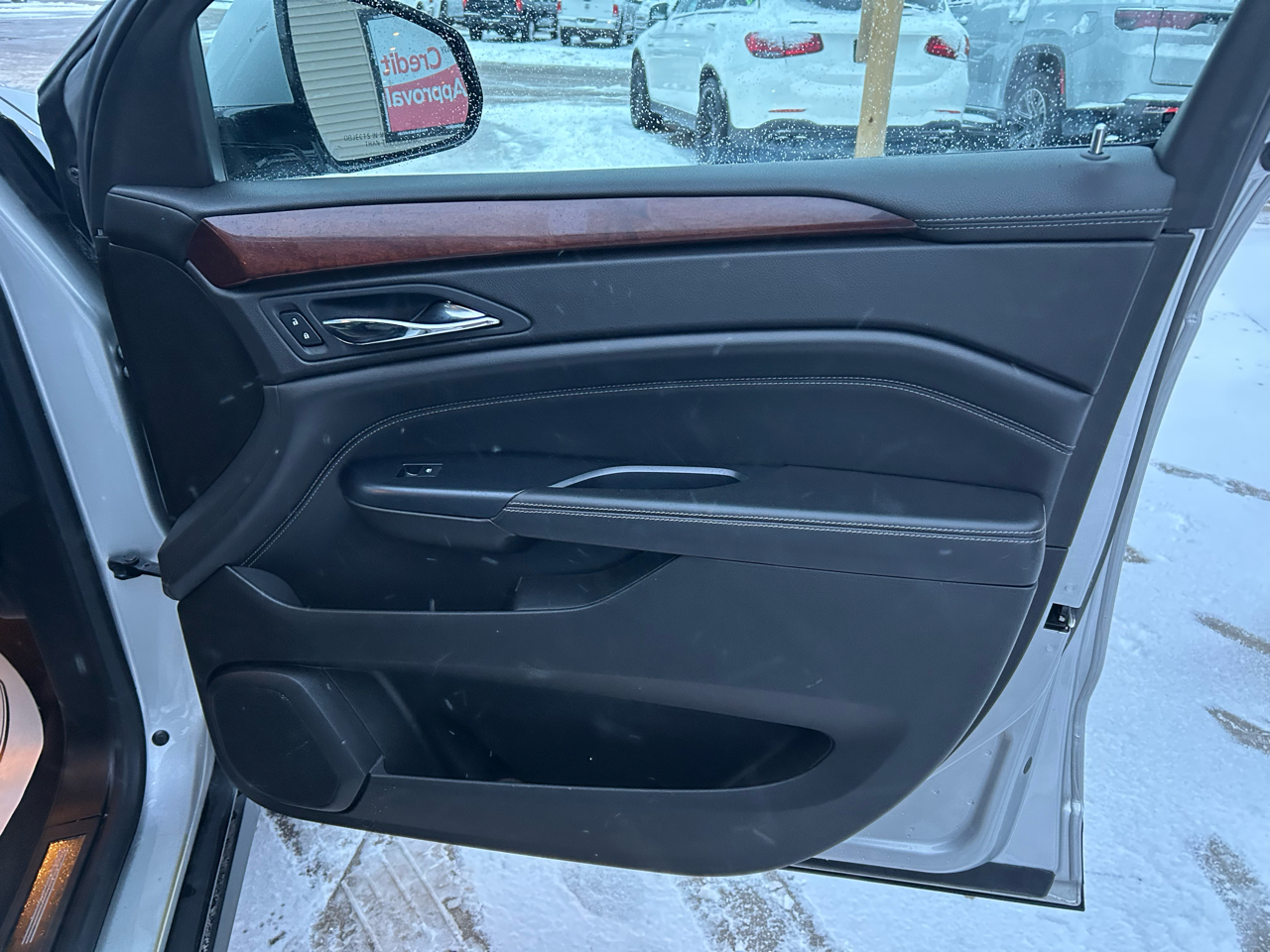 Cadillac SRX AWD Performance Collection 2013