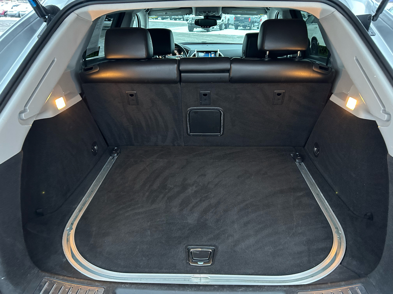 Cadillac SRX AWD Performance Collection 2013