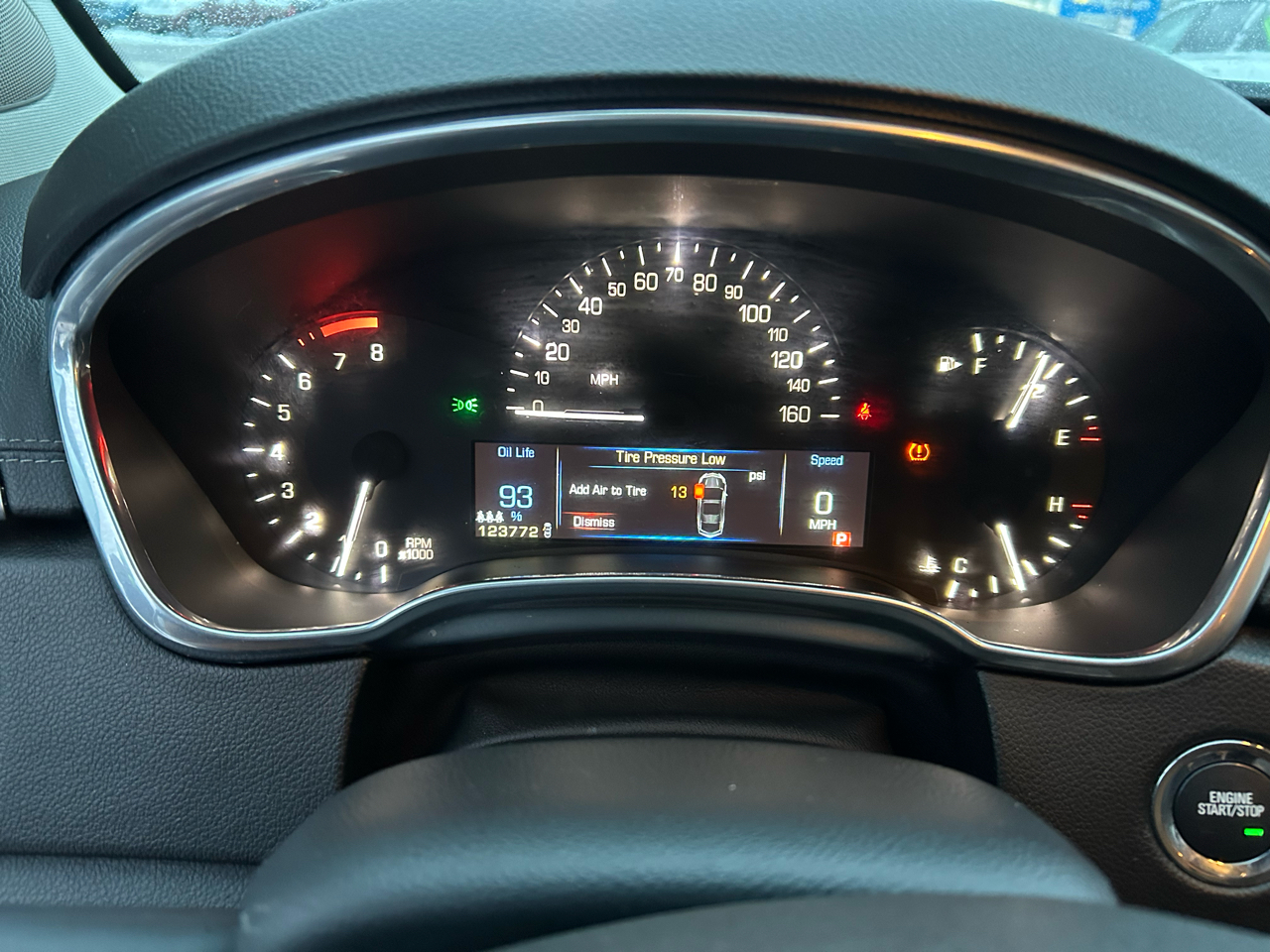 Cadillac SRX AWD Performance Collection 2013