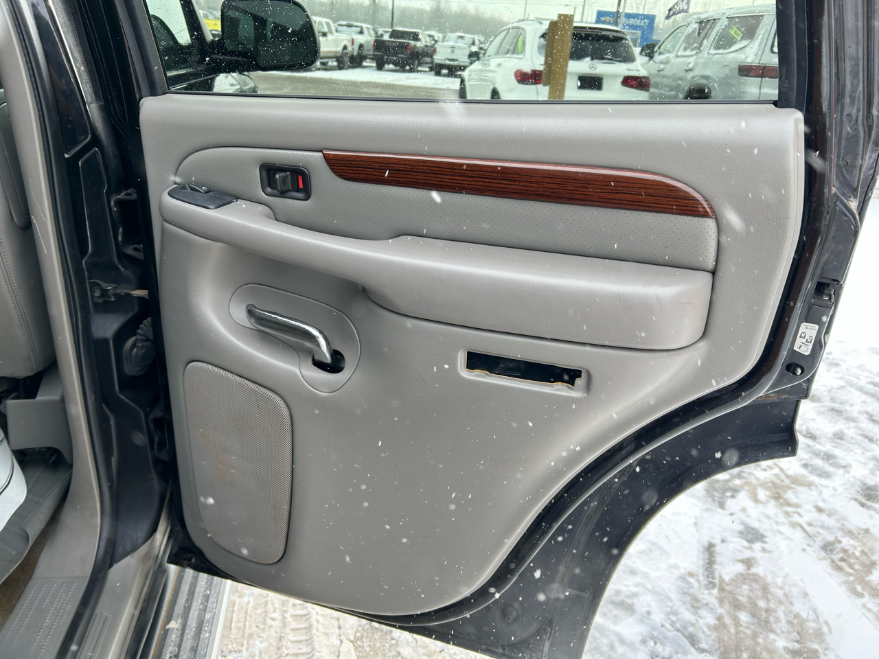 Cadillac Escalade AWD 2004