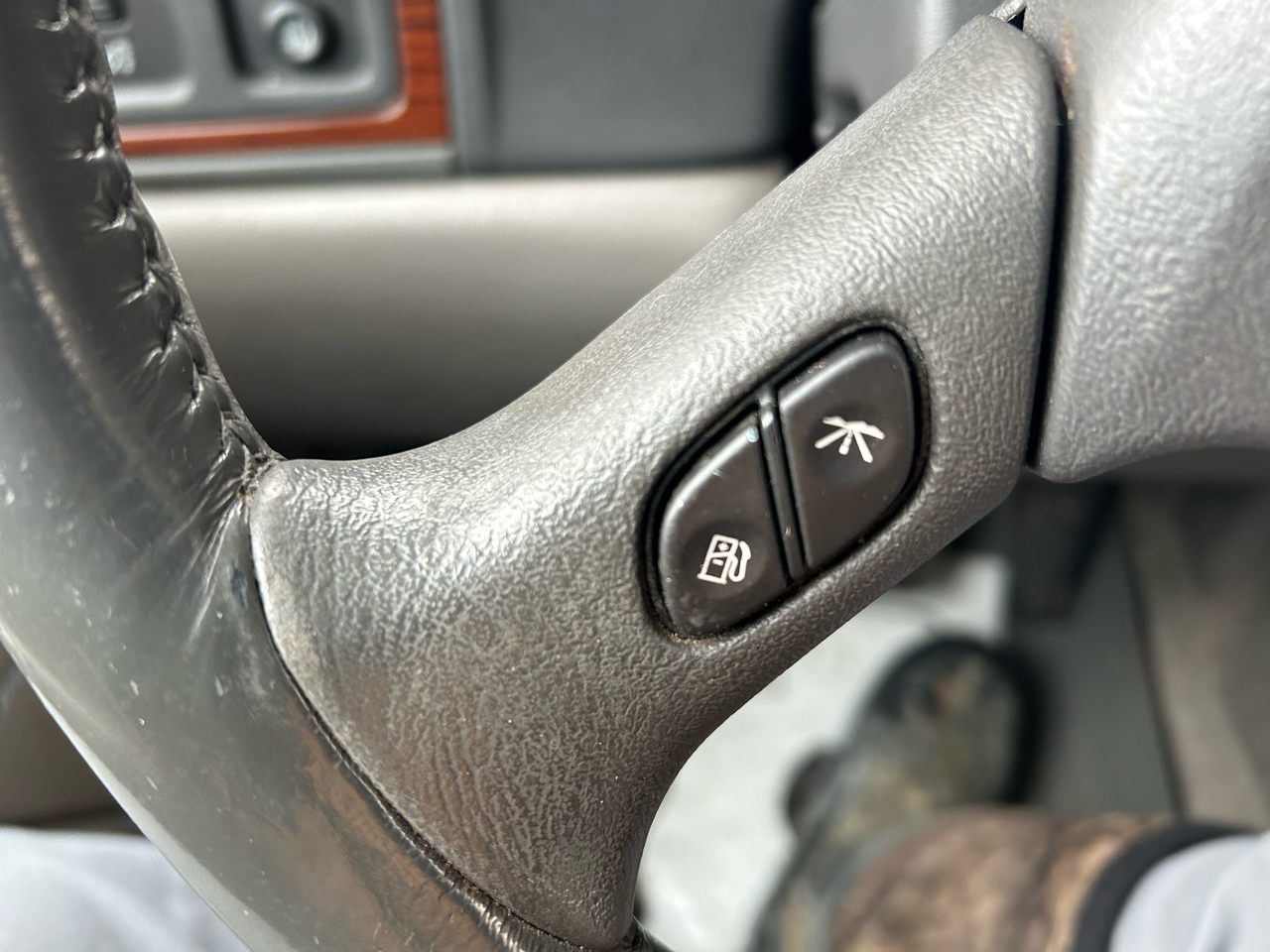 Cadillac Escalade AWD 2004