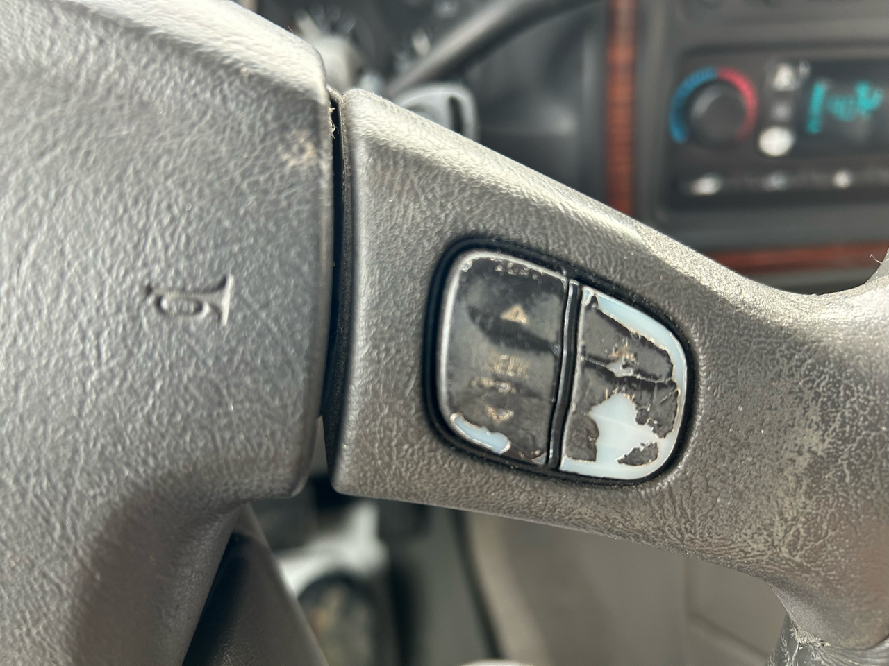 Cadillac Escalade AWD 2004