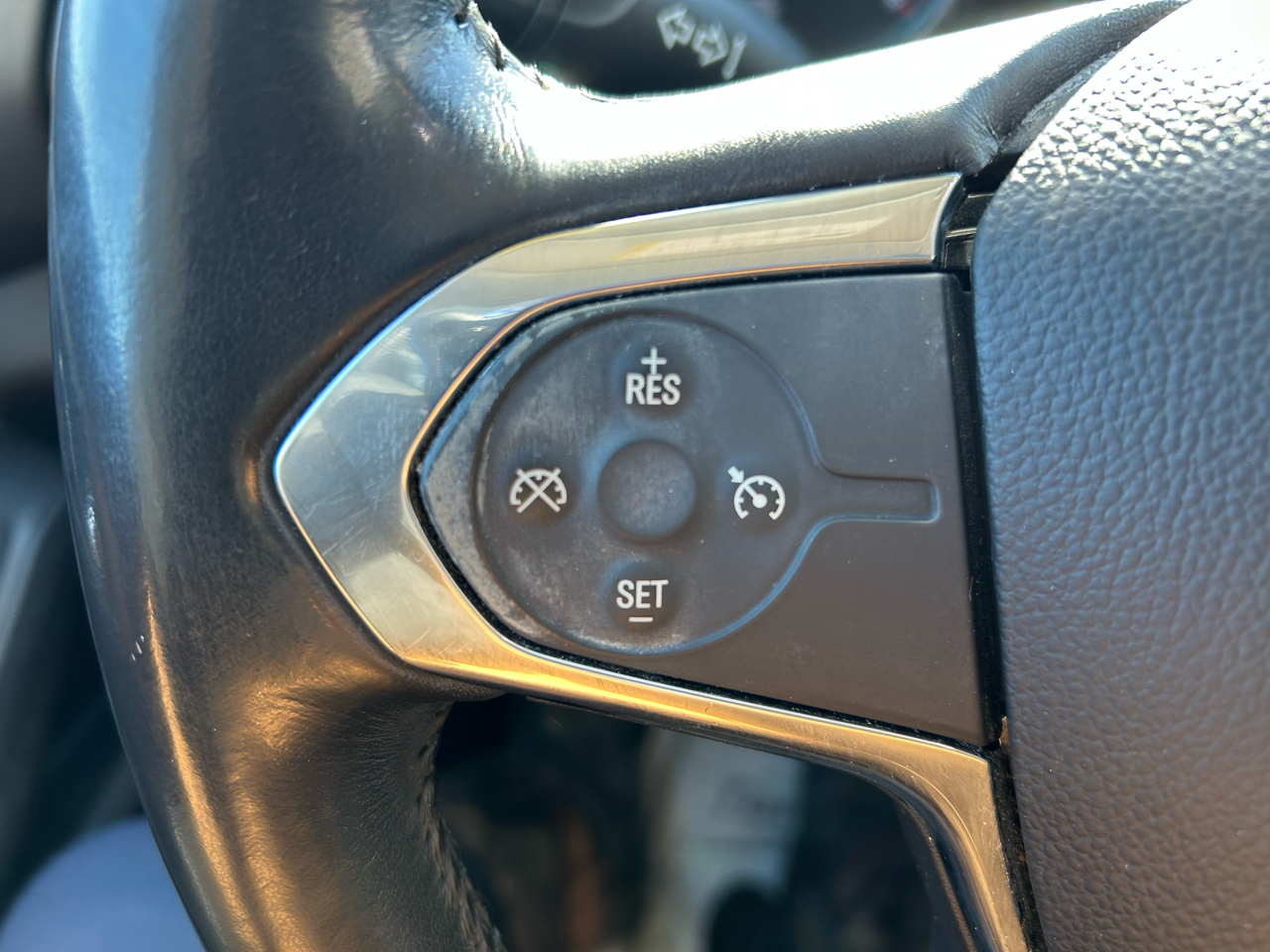 Chevrolet Traverse LT Cloth FWD 2018