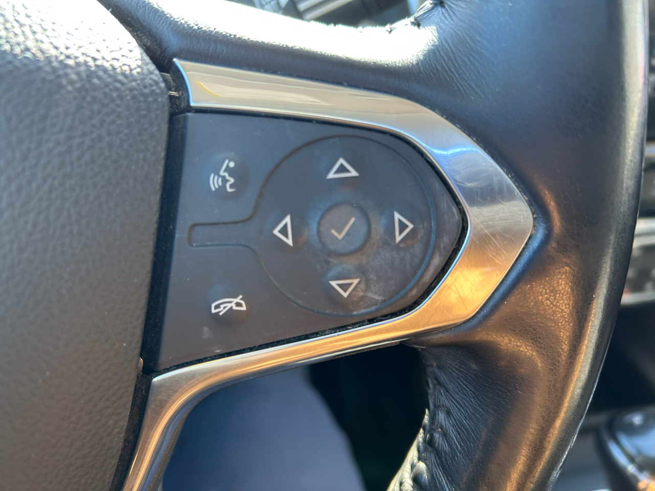 Chevrolet Traverse LT Cloth FWD 2018