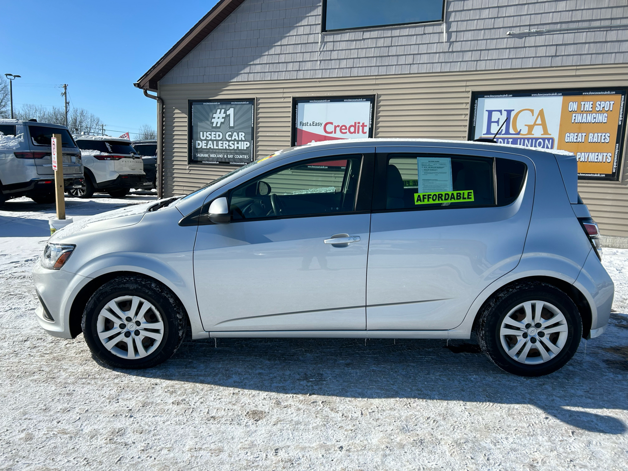 Chevrolet Sonic FL Auto Hatchback 2020