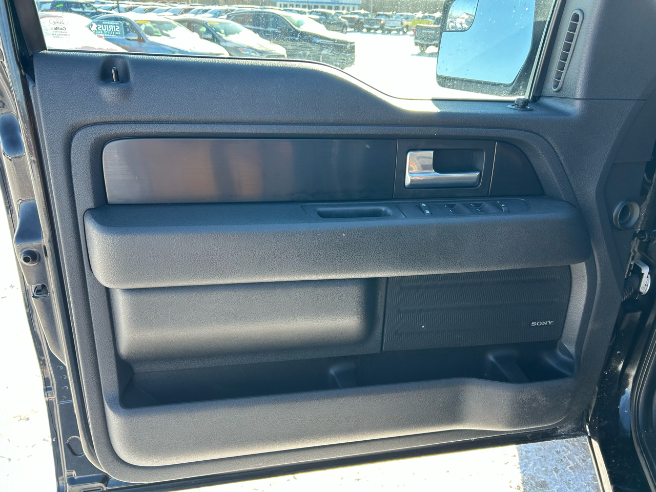 Ford F-150 Platinum SuperCrew 6.5-ft. Bed 4WD 2014