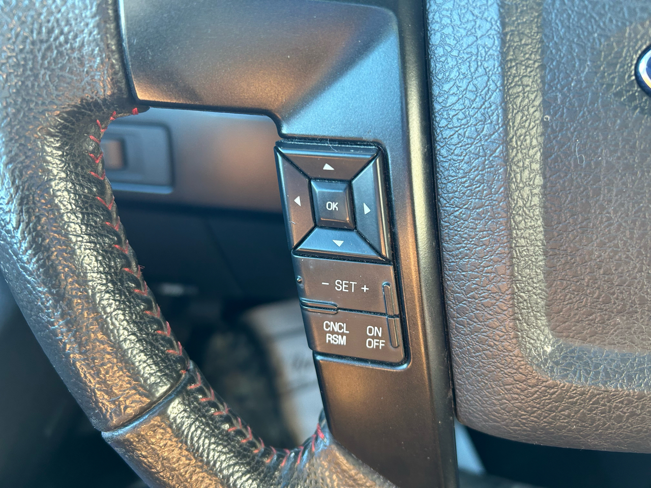 Ford F-150 Platinum SuperCrew 6.5-ft. Bed 4WD 2014