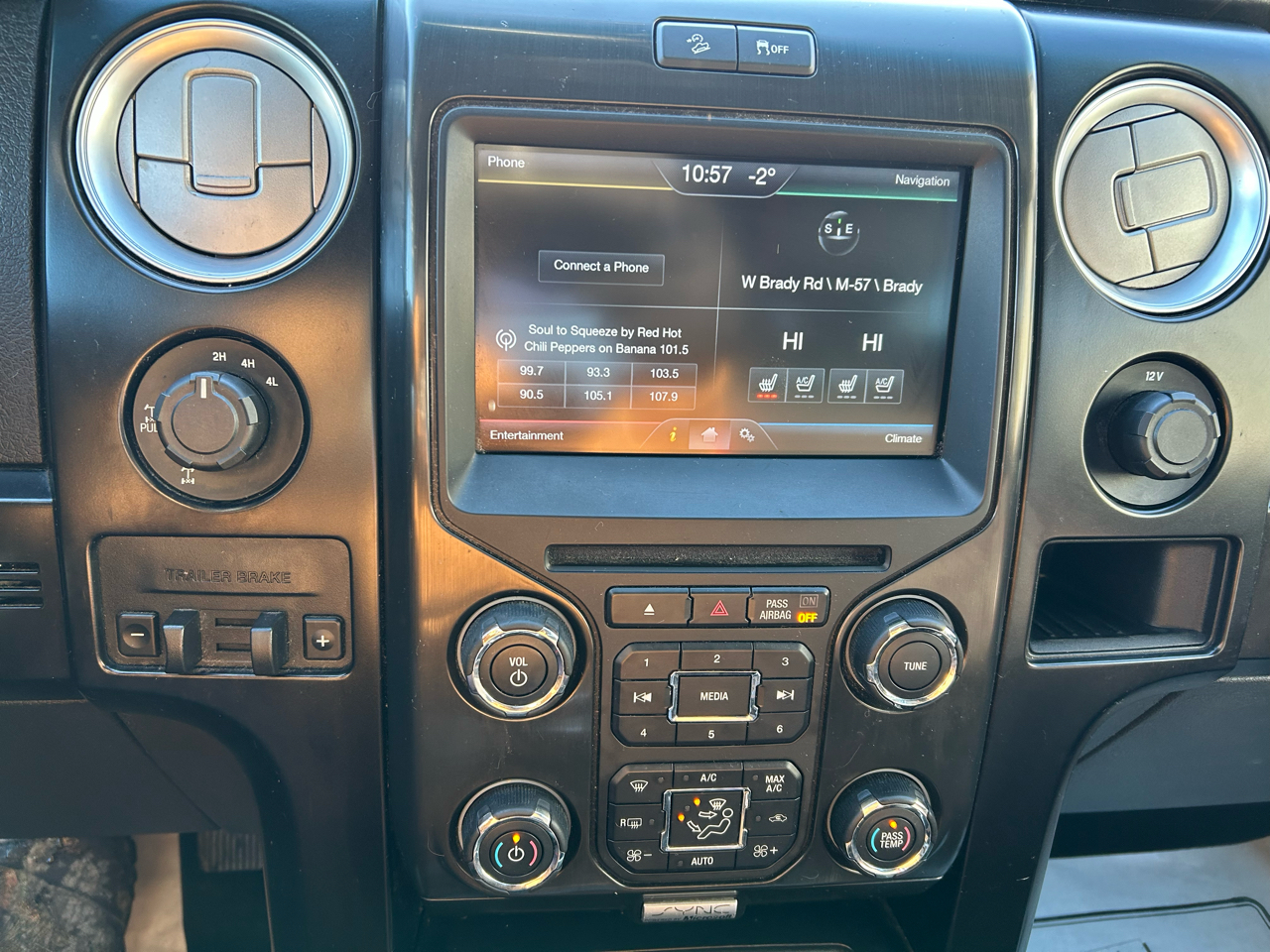 Ford F-150 Platinum SuperCrew 6.5-ft. Bed 4WD 2014