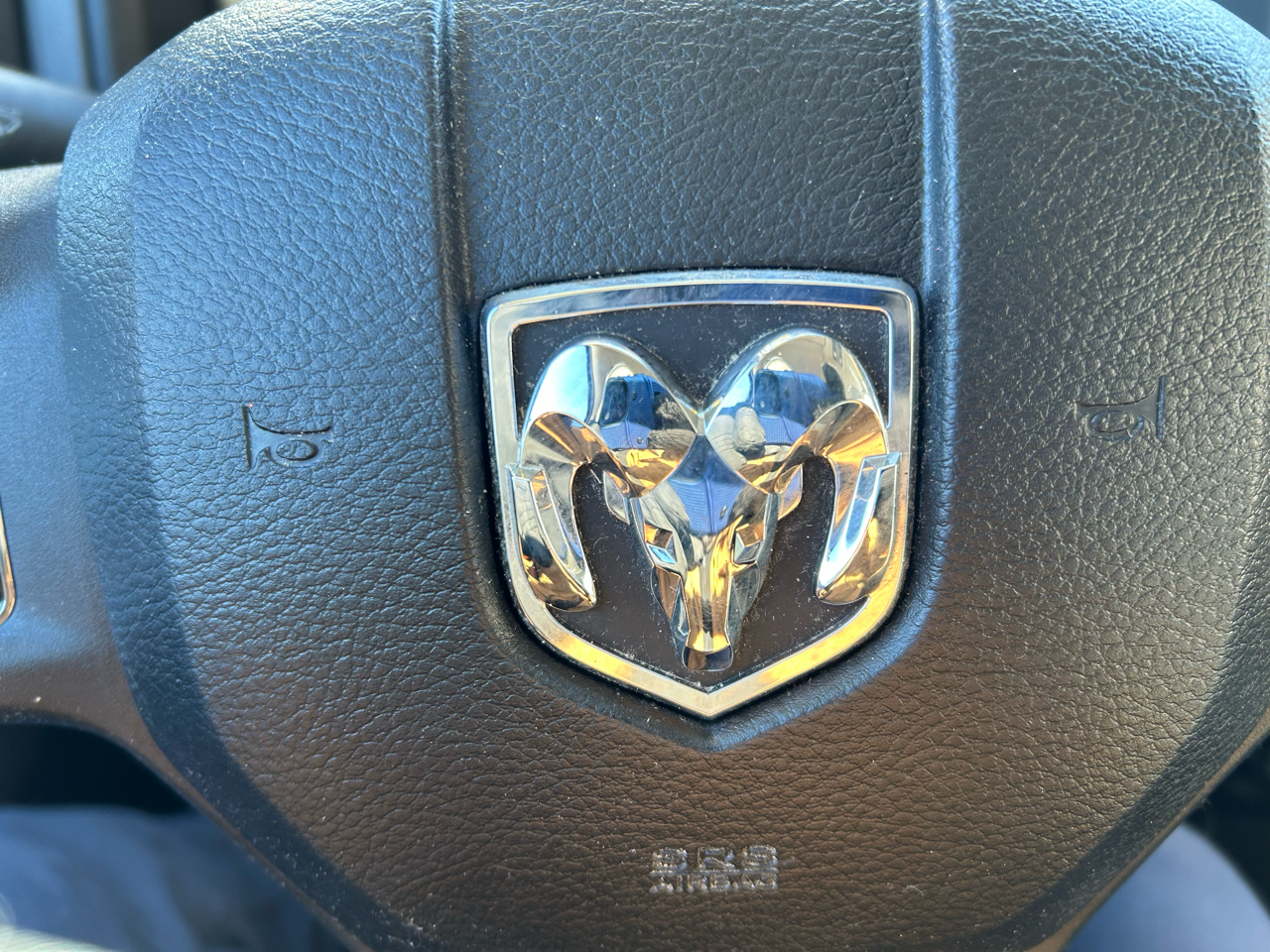 RAM 1500 SLT Quad Cab 4WD 2014