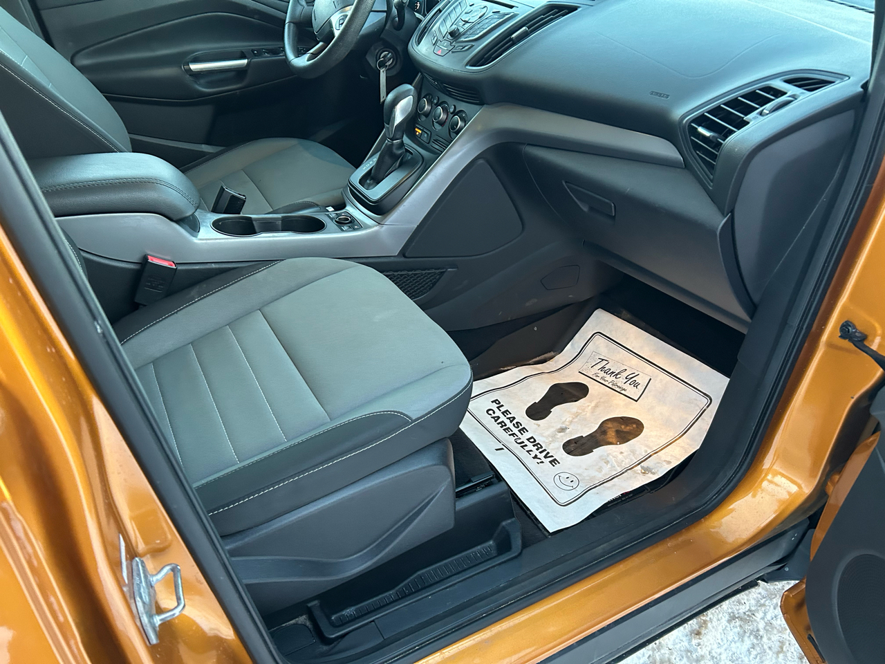 Ford Escape SE FWD 2016