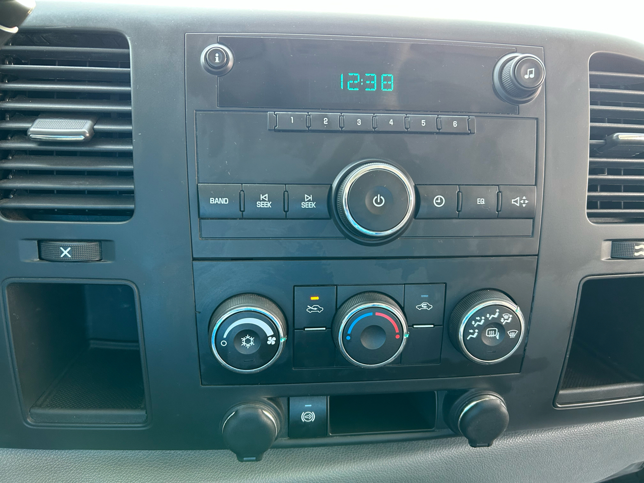 Chevrolet Silverado 3500HD Work Truck Crew Cab 4WD 2014