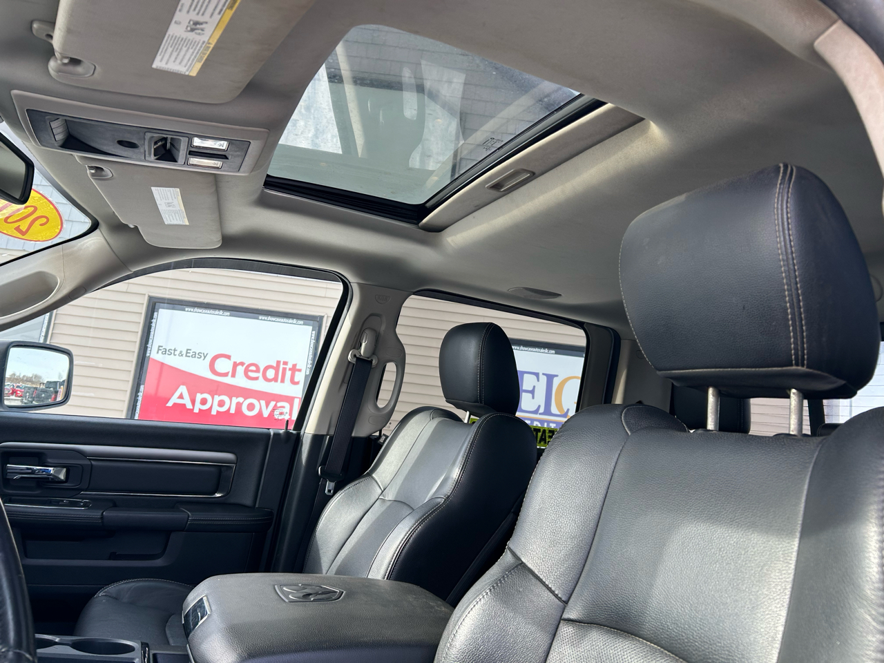 RAM 1500 Sport Crew Cab SWB 4WD 2014