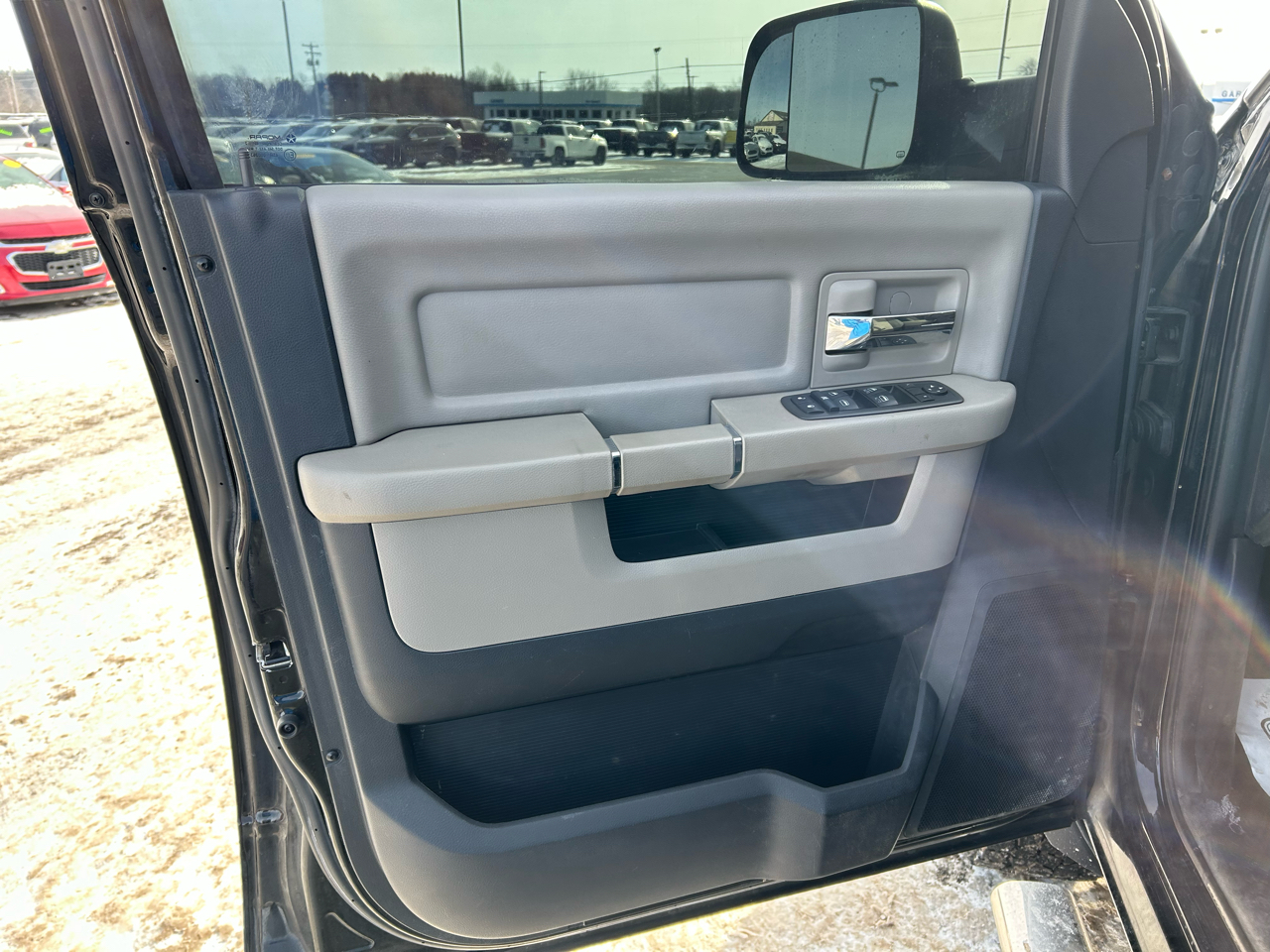 RAM 2500 SLT Crew Cab SWB 4WD 2012