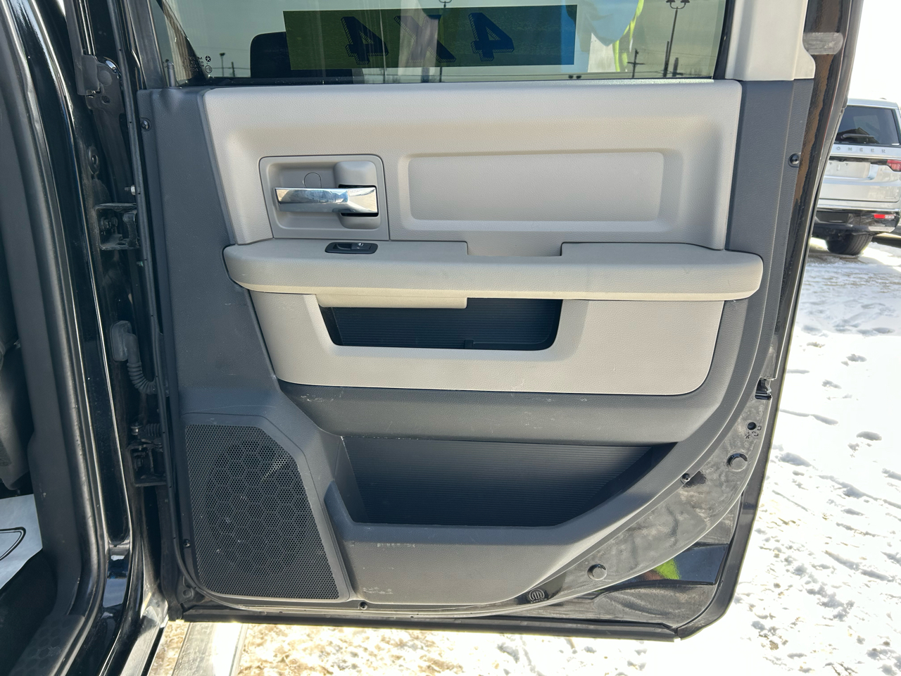 RAM 2500 SLT Crew Cab SWB 4WD 2012