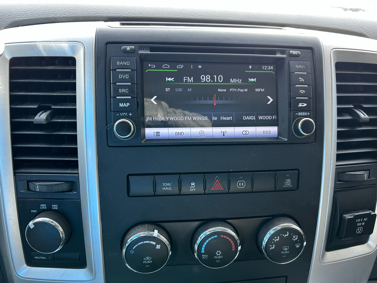 RAM 2500 SLT Crew Cab SWB 4WD 2012