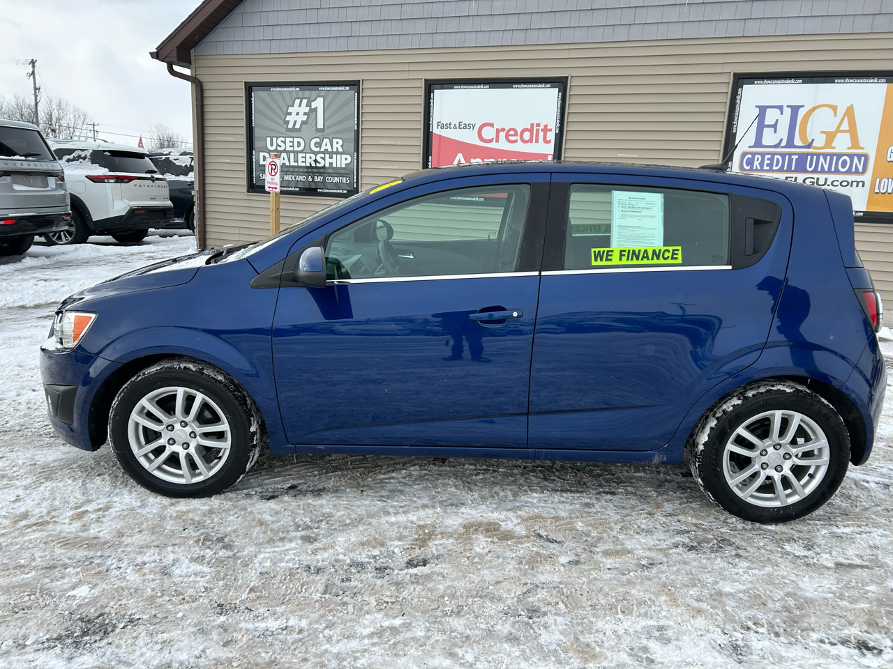 Chevrolet Sonic LT Manual 5-Door 2014