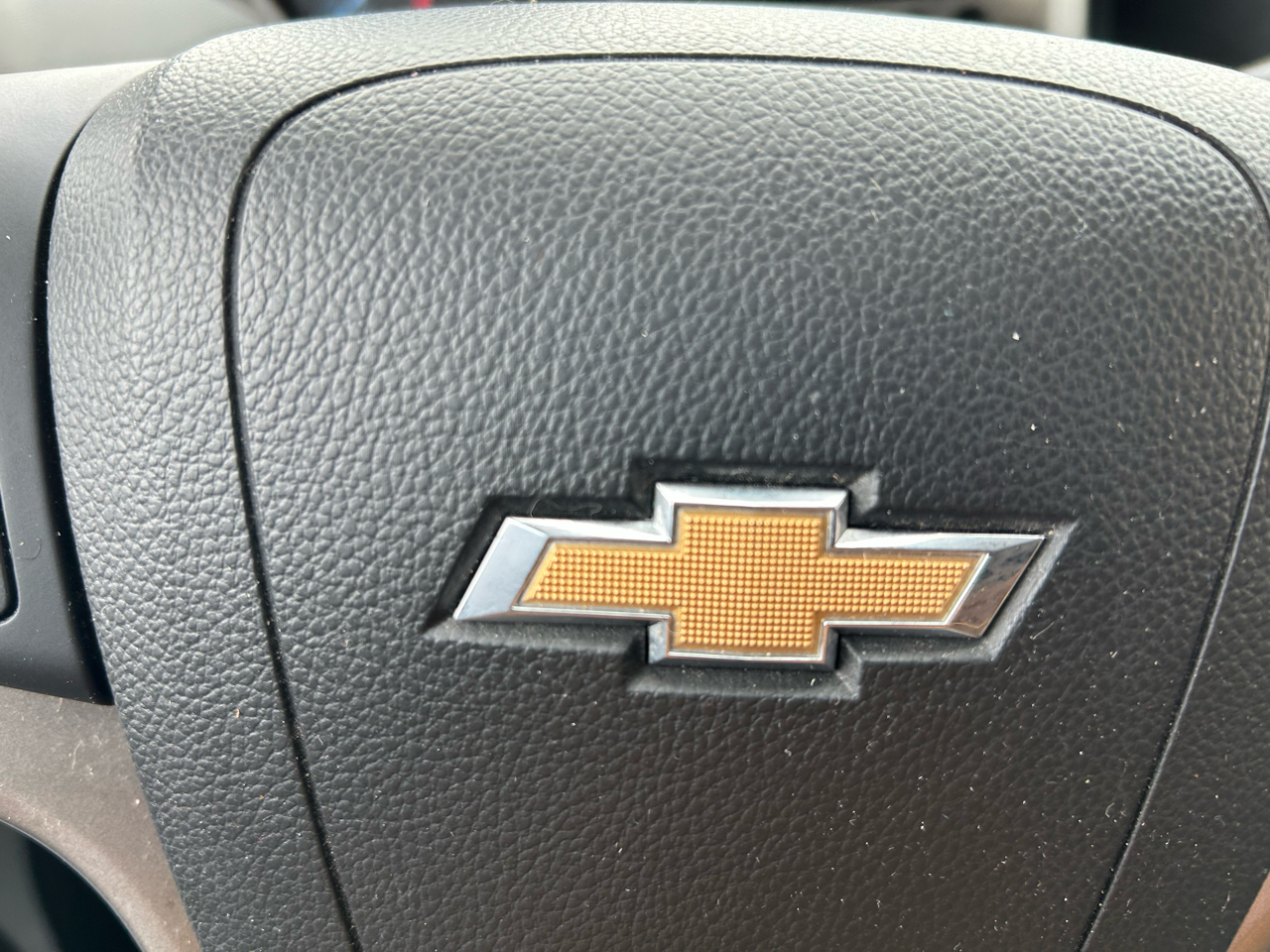 Chevrolet Sonic LT Manual 5-Door 2014