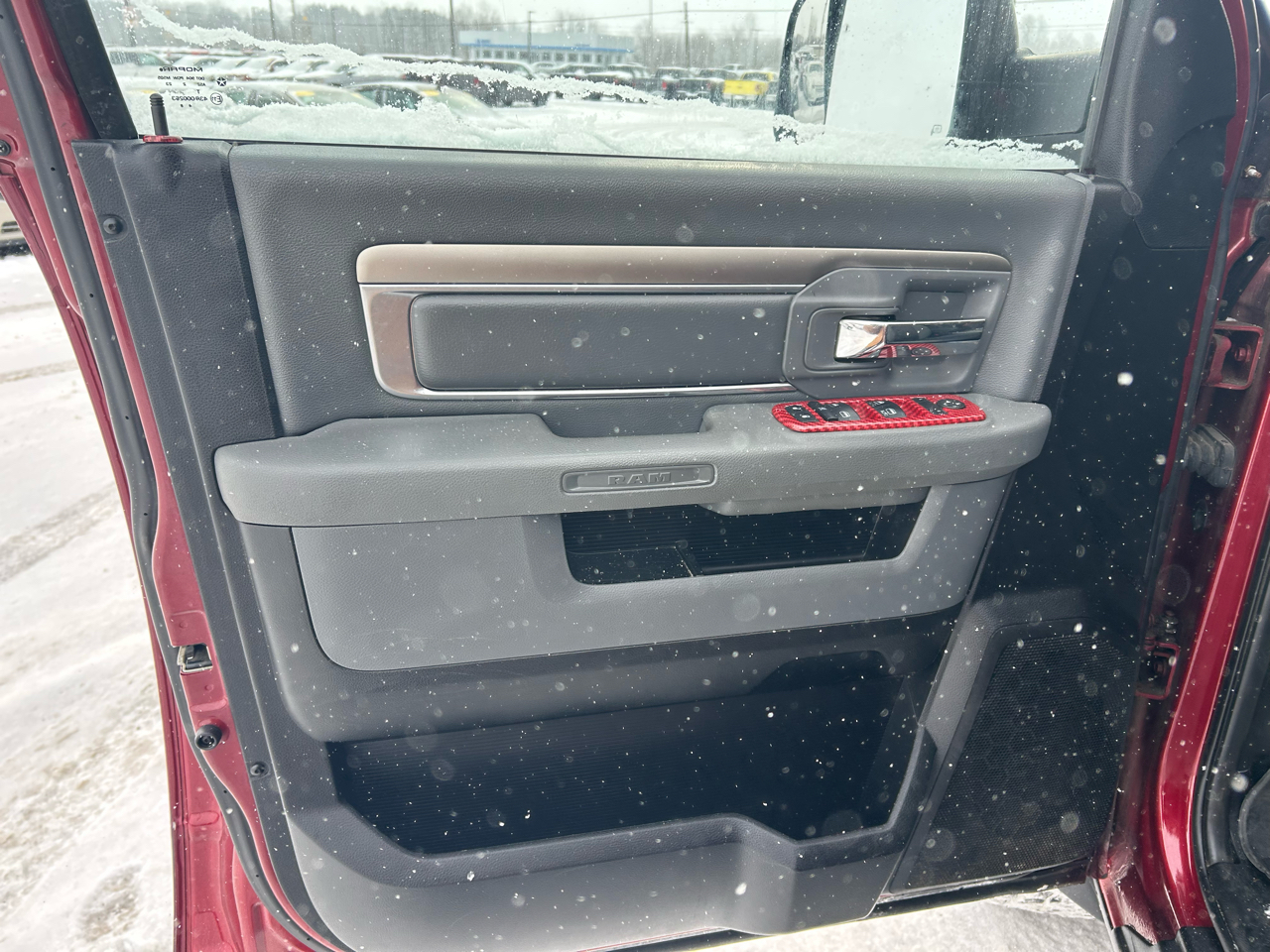 RAM 1500 SLT Quad Cab 4WD 2013