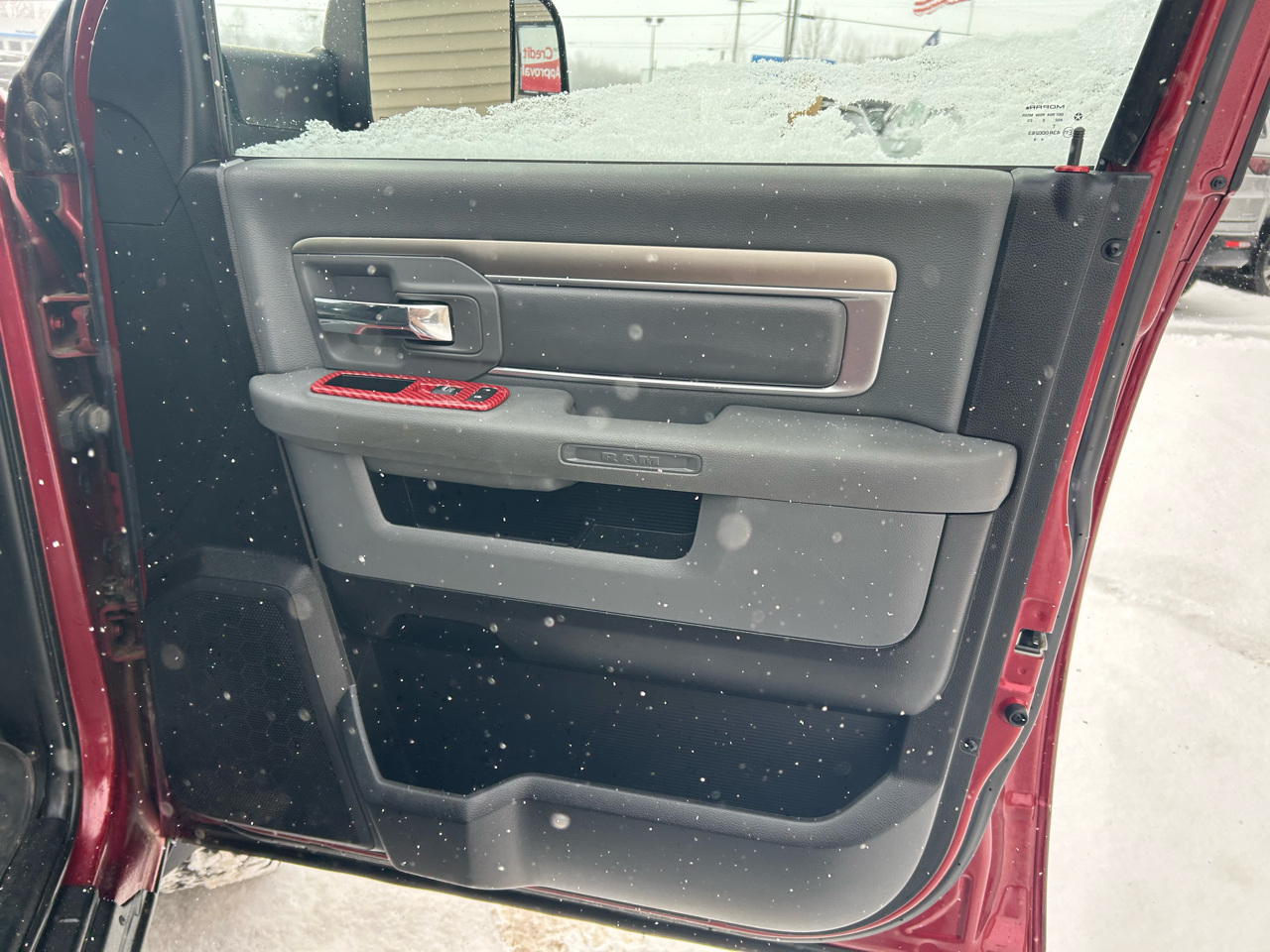 RAM 1500 SLT Quad Cab 4WD 2013