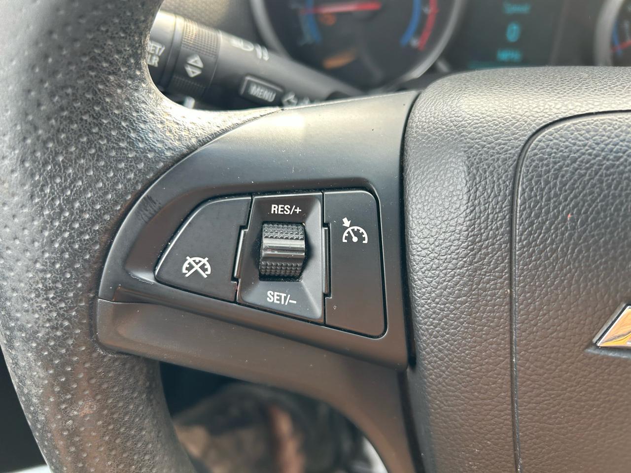 Chevrolet Cruze 1LT Auto 2015