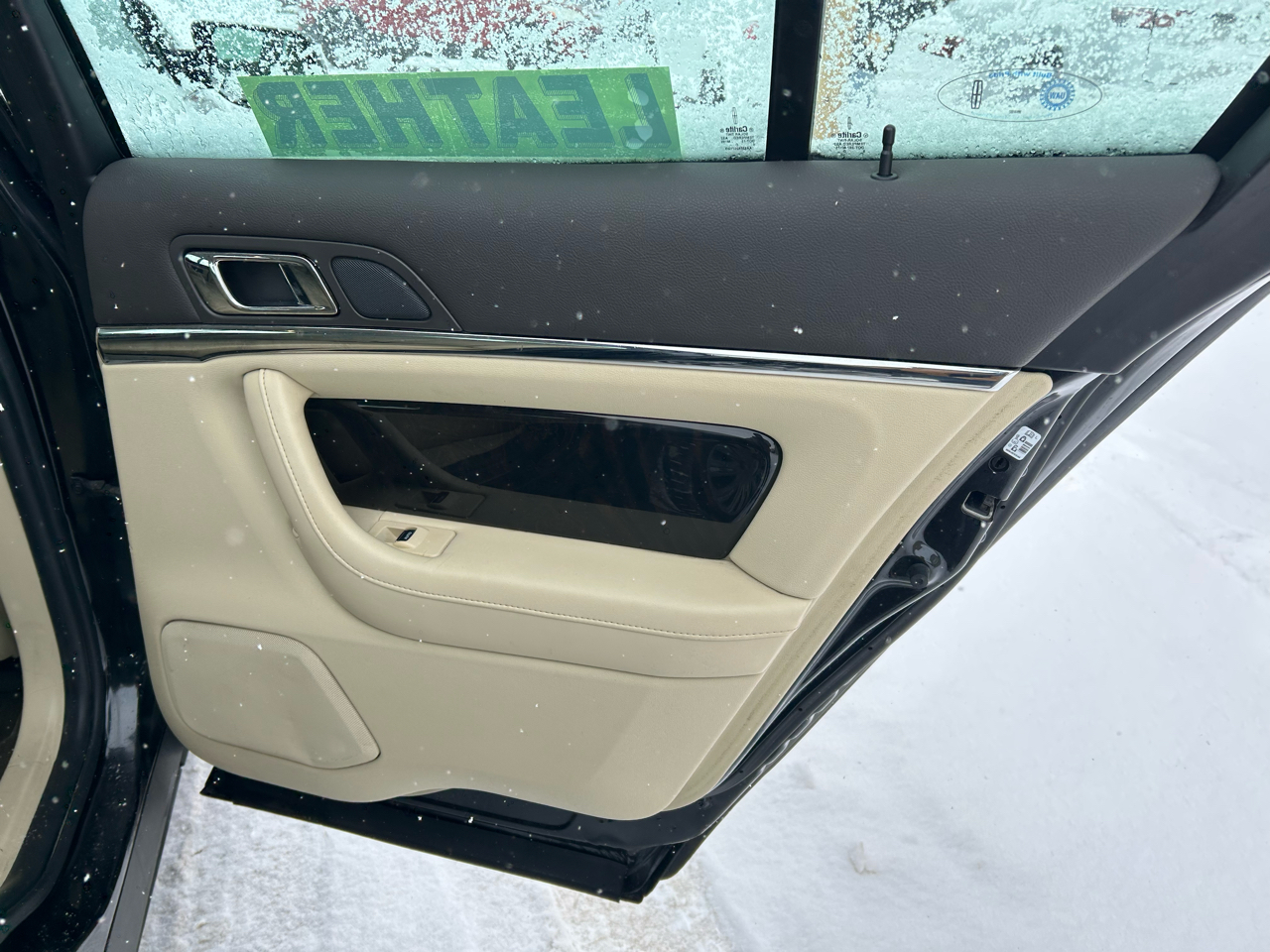 Lincoln MKS AWD 2015