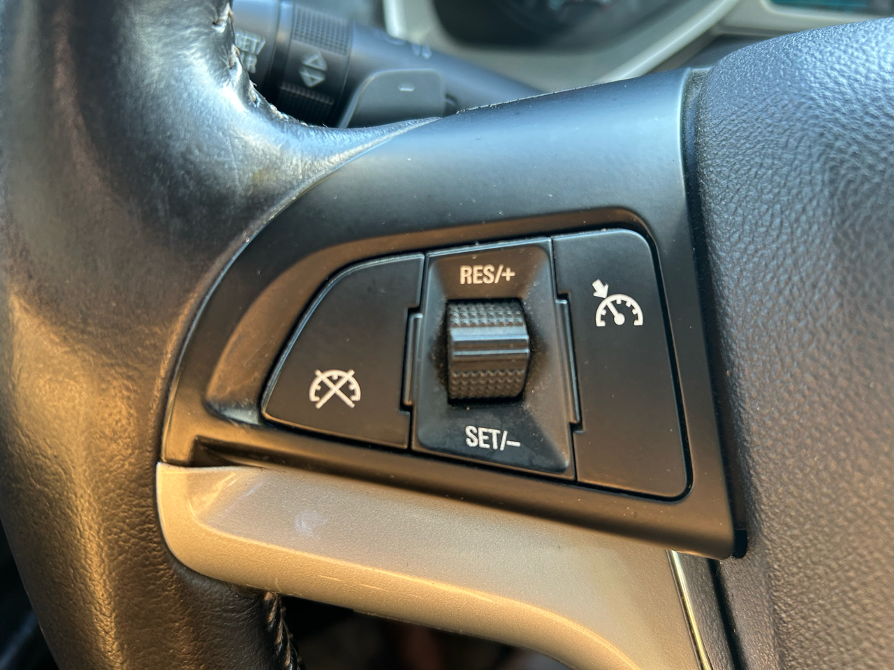 Chevrolet Camaro Coupe 1LT 2014