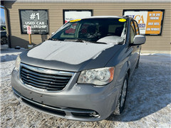 2014 Chrysler Town & Country 