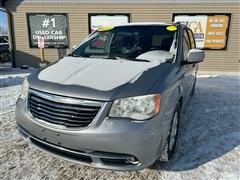 2014 Chrysler Town & Country 