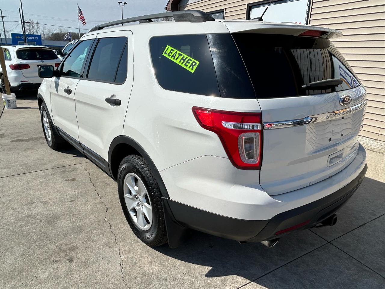 Ford Explorer Base 4WD 2012
