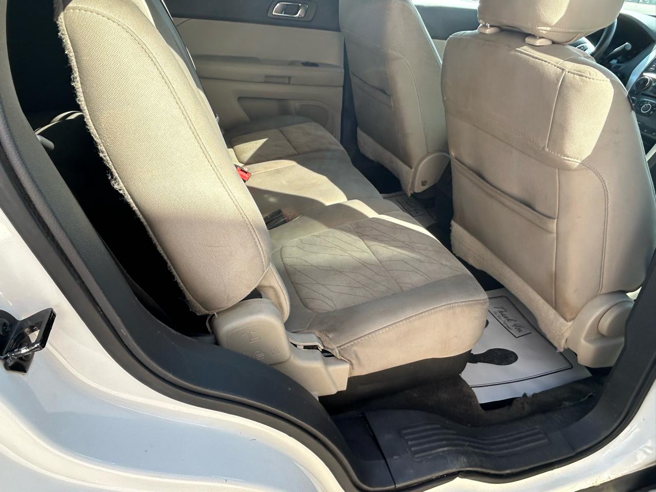 Ford Explorer Base 4WD 2012